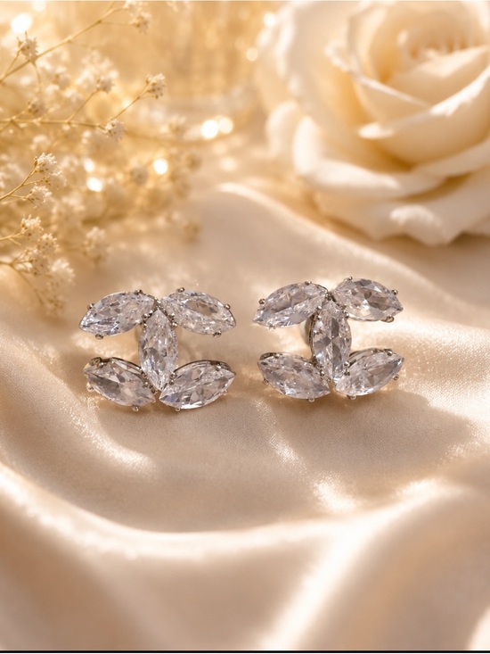 Fashion Jewelry Jewelry - Fashion Jewelry Clear Crystal Marquise Cluster Stud Earrings
